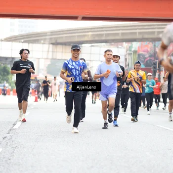 Runner Photo 4691624