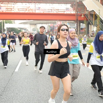 Runner Photo 4691645