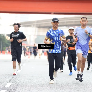 Runner Photo 4691656