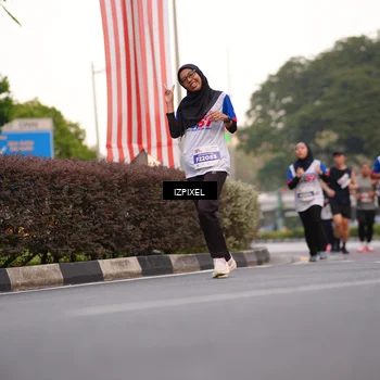 Runner Photo 4691658