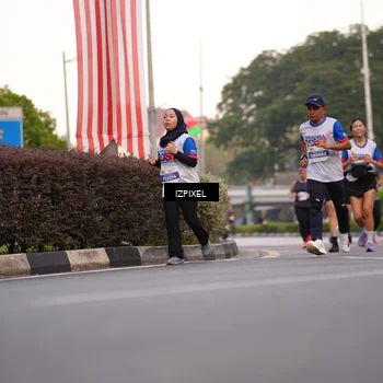 Runner Photo 4691684