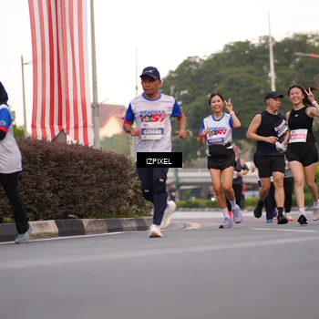 Runner Photo 4691689
