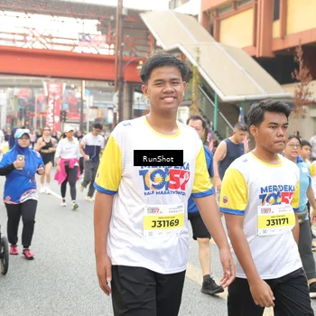 Runner Photo 4691693