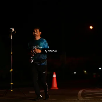 Runner Photo 4691695