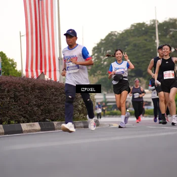 Runner Photo 4691699