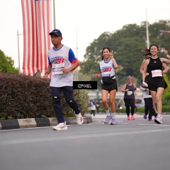 Runner Photo 4691711