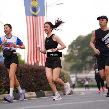 Runner Photo 4691747