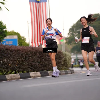 Runner Photo 4691750