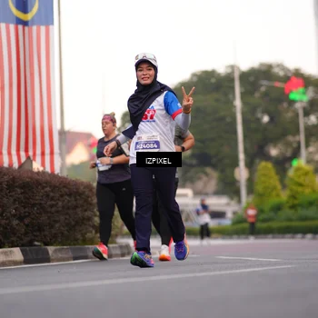 Runner Photo 4691756