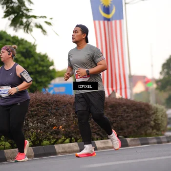 Runner Photo 4691796