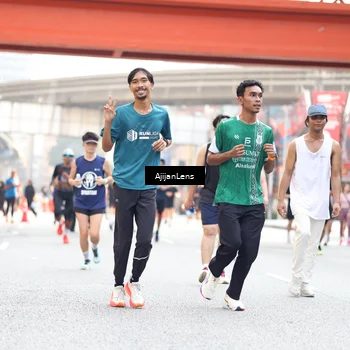 Runner Photo 4691806