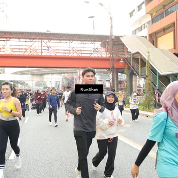 Runner Photo 4691812