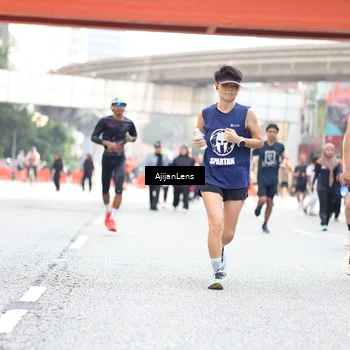 Runner Photo 4691843