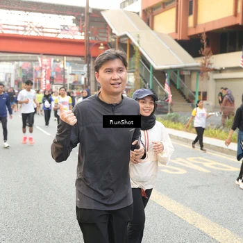 Runner Photo 4691896