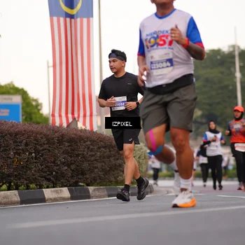 Runner Photo 4691956