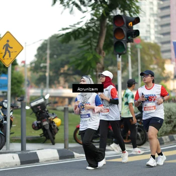 Runner Photo 4692025