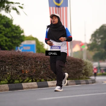 Runner Photo 4692090