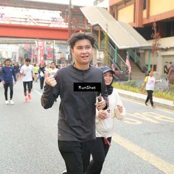 Runner Photo 4692124