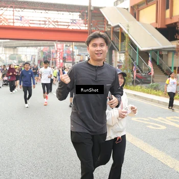 Runner Photo 4692125