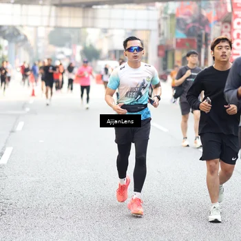 Runner Photo 4692138