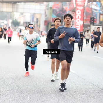Runner Photo 4692156