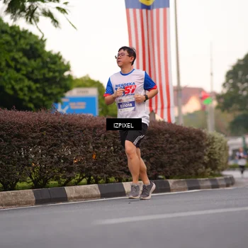 Runner Photo 4692186