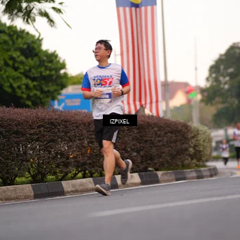 Runner Photo 4692212