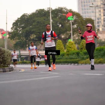 Runner Photo 4692242