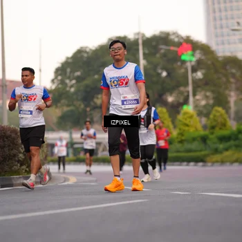 Runner Photo 4692309