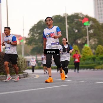 Runner Photo 4692344