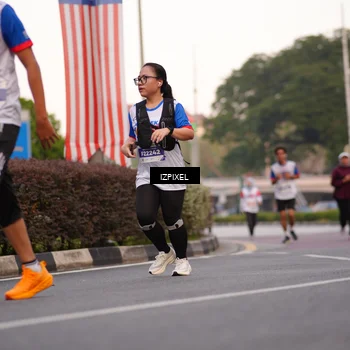 Runner Photo 4692377