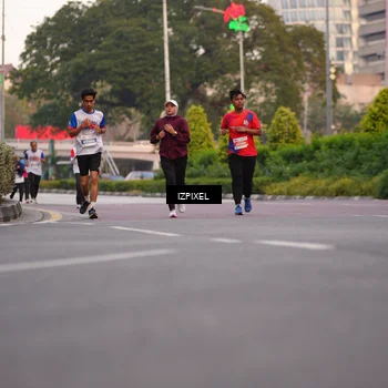 Runner Photo 4692405