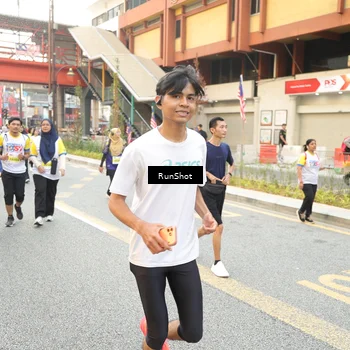Runner Photo 4692442