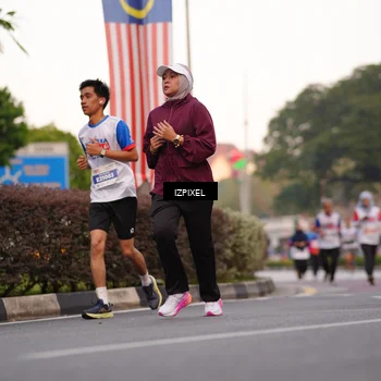 Runner Photo 4692463