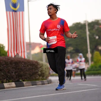 Runner Photo 4692479