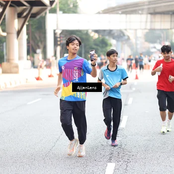 Runner Photo 4692535