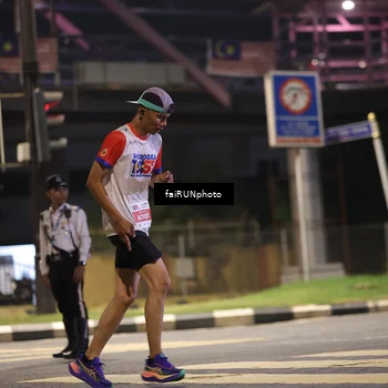 Runner Photo 4692565