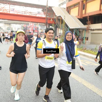 Runner Photo 4692605
