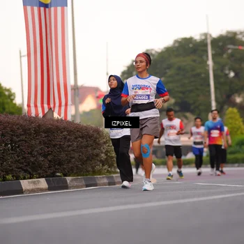 Runner Photo 4692616