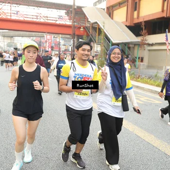 Runner Photo 4692633