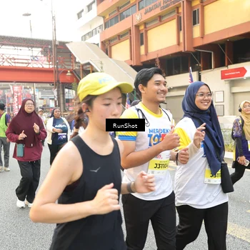 Runner Photo 4692643