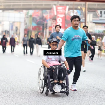 Runner Photo 4692671