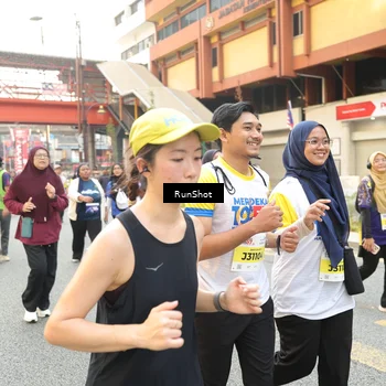 Runner Photo 4692689