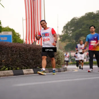 Runner Photo 4692729