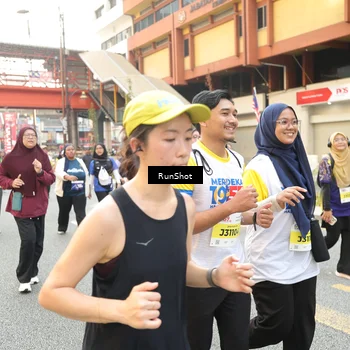 Runner Photo 4692733