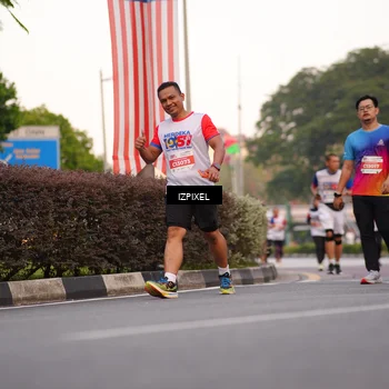 Runner Photo 4692743