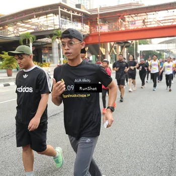 Runner Photo 4692896
