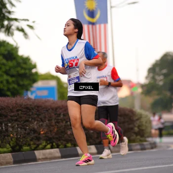 Runner Photo 4693071