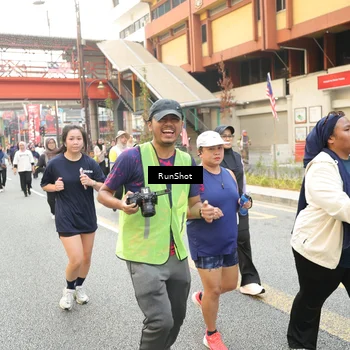 Runner Photo 4693075