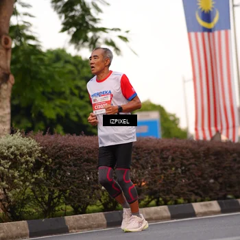 Runner Photo 4693095